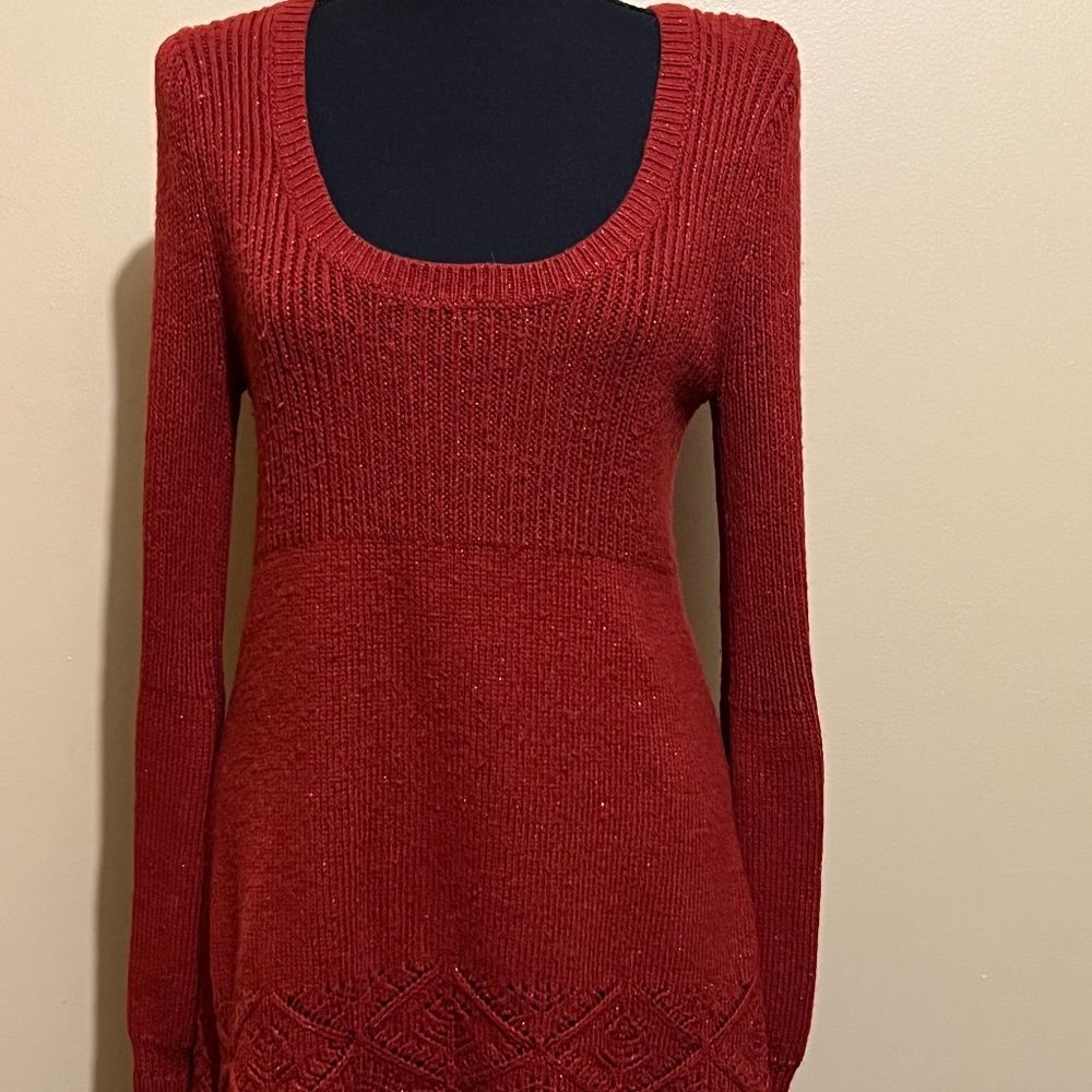Beautiful Red, Sparkle  sweater with nice detail on the bottom